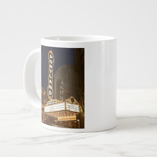 Marquee van het Arlene Schnitzer auditorium Grote Koffiekop (Links)