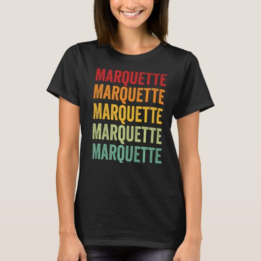 Marquette County Wisconsin Rainbow Text T-shirt (Voorkant)