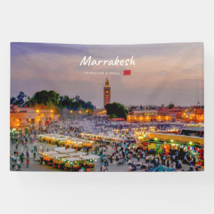 Marrakesh, Marokko - Jemaa el Fnaa plein Spandoek