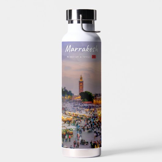 Marrakesh, Marokko - Jemaa el Fnaa plein Waterfles (Links)