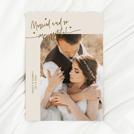 Married and Grateful Wedding Photo Cream Bedankkaart