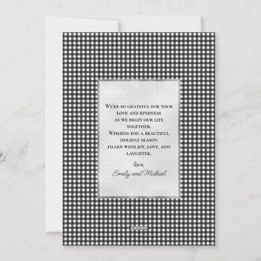 Married and Merry Arch Photo Black White Plaid Feestdagenkaart (Achterkant)