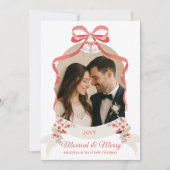 Married and Merry Grandmillennial Red Christmas Feestdagenkaart (Voorkant)