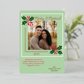 Married and Merry Holly Foil Holiday Card Folie Feestdagenkaart (Staand Voorkant)