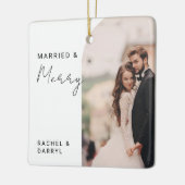 Married and Merry Photo Minimal Script Elegant Keramisch Ornament (Links)