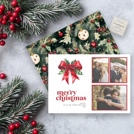 Married & Bright Red Bow Holly Pas getrouwd 3 Foto Feestdagenkaart