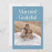 Married & Grateful Wedding Photo Denim Blue Bedankkaart (Voorkant)