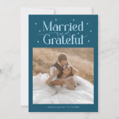 Married & Grateful Wedding Photo Teal Bedankkaart (Voorkant)