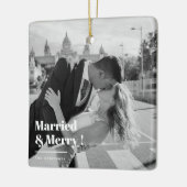 Married & Merry | Elegant Black & White Photo Gift Keramisch Ornament (Links)