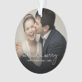 Married & Merry Heart Script Modern Custom Wedding Ornament (voorkant)