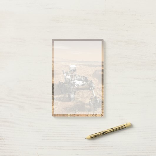 Mars 2020 Rover op het oppervlak van Mars. Post-it® Notes (Op bureau)