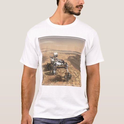 Mars 2020 Rover op het oppervlak van Mars. T-shirt (Voorkant)