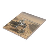 Mars 2020 Rover op het oppervlak van Mars. Tegeltje (Zijkant)