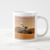 Mars Science Laboratory Curiosity Rover. 2 Grote Koffiekop (Rechts)