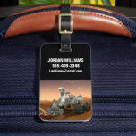 Mars Science Laboratory Curiosity Rover. 4 Bagagelabel<br><div class="desc">Cadeau Artistiek concept van Mars Science Laboratory Curiosity rover, een mobiele robot voor het onderzoeken van Mars' vermogen om microbieel leven op peil te houden. In dit afbeelding onderzoekt de rover een rots op Mars met een set gereedschappen aan het uiteinde van de arm van de rover, die ongeveer 7...</div>