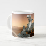 Mars Science Laboratory Curiosity Rover. 4 Grote Koffiekop<br><div class="desc">Cadeau Artistiek concept van Mars Science Laboratory Curiosity rover, een mobiele robot voor het onderzoeken van Mars' vermogen om microbieel leven op peil te houden. In dit afbeelding onderzoekt de rover een rots op Mars met een set gereedschappen aan het uiteinde van de arm van de rover, die ongeveer 7...</div>