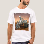 Mars Science Laboratory Curiosity Rover. 4 T-shirt<br><div class="desc">Cadeau Artistiek concept van Mars Science Laboratory Curiosity rover, een mobiele robot voor het onderzoeken van Mars' vermogen om microbieel leven op peil te houden. In dit afbeelding onderzoekt de rover een rots op Mars met een set gereedschappen aan het uiteinde van de arm van de rover, die ongeveer 7...</div>