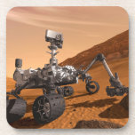 Mars Science Laboratory Curiosity Rover. Bier Onderzetter<br><div class="desc">Het concept van Mars Science Laboratory Curiosity rover is een mobiele robot die het cadeau van Mars onderzoekt. In dit afbeelding onderzoekt de rover een rots op Mars met een set gereedschappen aan het uiteinde van de arm van de rover, die ongeveer 7 voet uitstrekt. Twee instrumenten op de arm...</div>