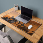 Mars Science Laboratory Curiosity Rover. Bureaumat<br><div class="desc">Het concept van Mars Science Laboratory Curiosity rover is een mobiele robot die het cadeau van Mars onderzoekt. In dit afbeelding onderzoekt de rover een rots op Mars met een set gereedschappen aan het uiteinde van de arm van de rover, die ongeveer 7 voet uitstrekt. Twee instrumenten op de arm...</div>