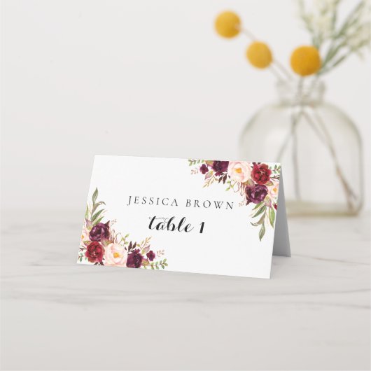 Marsala Burgundy Floral Wedding Place Card Plaatskaartje (Voorkant)