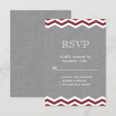 Marsala Chevrons op Gray RSVP Kaartje (Voorkant / Achterkant)