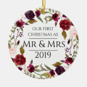 Marsala Eerste Kerstmis als Mr & Mrs. Keramisch Ornament (Voorkant)