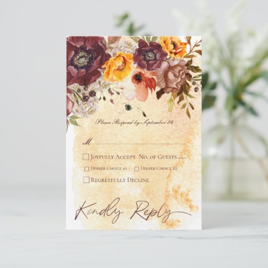 Marsala Klei & Geel Boeket Geel Bruiloft RSVP Kaartje (Staand voorkant)