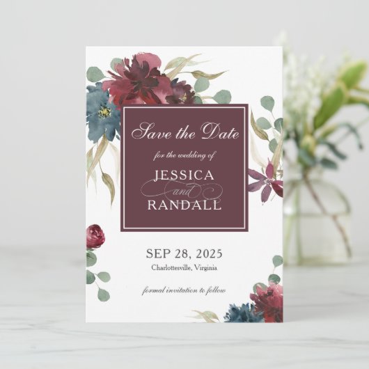 Marsala Red en Navy Floral Wedding Save the Date (Staand voorkant)