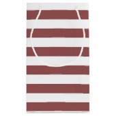 Marsala Red Monogrammed Name and Striped Pattern Klein Cadeauzakje (Achterkant)