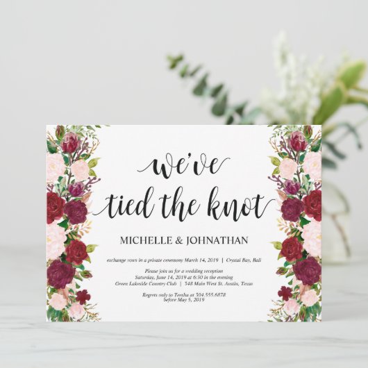 Marsala roze bloemen bruiloft Elopement Receptie Kaart (Staand voorkant)