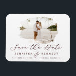 Marsala Wine Romantic geborsteld Lijst sparen de D Magneet<br><div class="desc">Marsala Wine Rood en Wit Romantic Borstelbaar Lijst met Foto Chic sparen de Magnet van de Datum. Met luxe marmer texture back, elegant calligraphy Script font plus slim line serif! Bewerk vandaag nog uw exemplaar met uw namen, datum en foto! ~ Bekijk mijn winkel voor dit ontwerp de volledige trouwsuite!...</div>