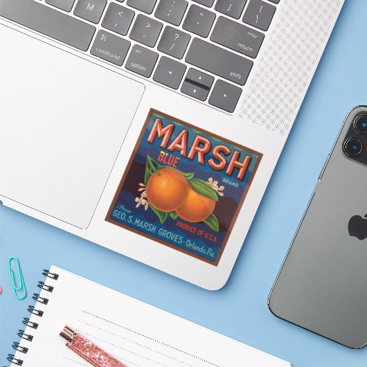 Marsh Brand |  citrusetiket Sticker (Laptop met iPhone)
