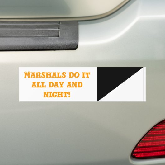 "Marshals doen het" door de Vlagman Bumpersticker (Op auto)