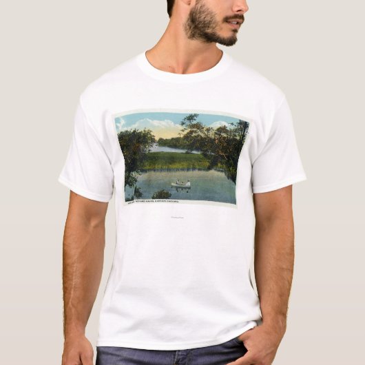 Martha's Vineyard, Lake Tashmoo Scene T-shirt (Voorkant)