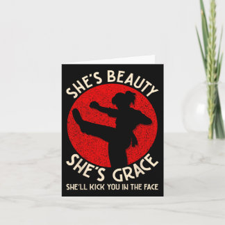 Martial Arts Maven Beauty en Grace Karate Kick Kaart