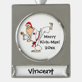 Martial Arts Merry Kick-Mas Kerstmis Verzilverd Banner Ornament (Voorkant)