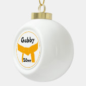 Martial Arts Sinaasappels riem gedateerd Keramische Bal Ornament (Rechts)