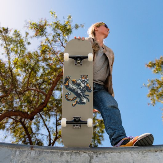 Martial Arts Tijger Persoonlijk Skateboard (Buiten 1)