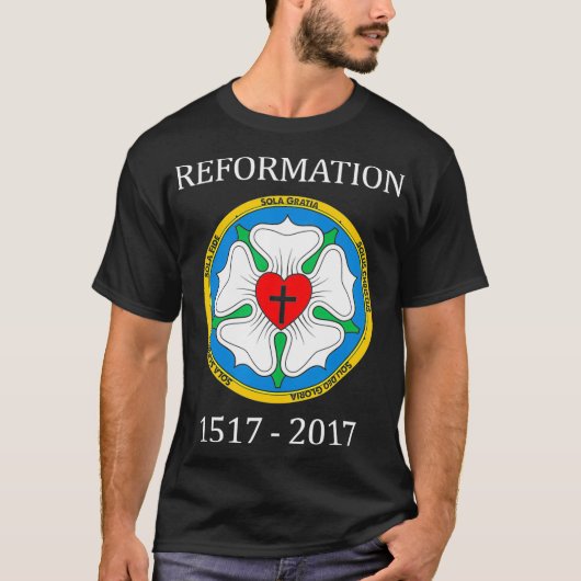 Martin Luther Roos de Vijf Solas-demonstrant  T-shirt (Voorkant)