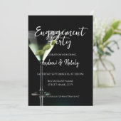 Martini cocktail op zwart kaart (Staand voorkant)