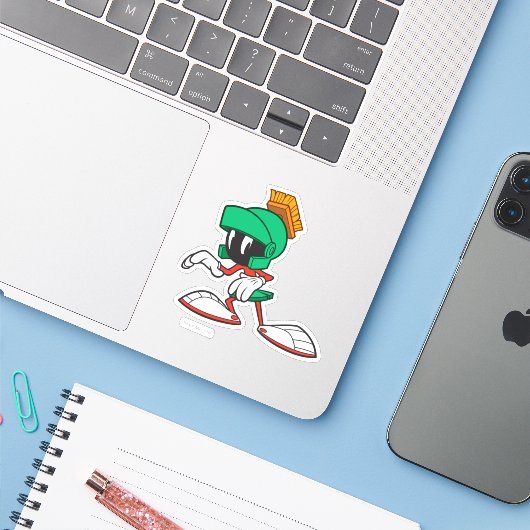 MARVIN DE MARTIAN™ Sneaking Sticker (Laptop met iPhone)