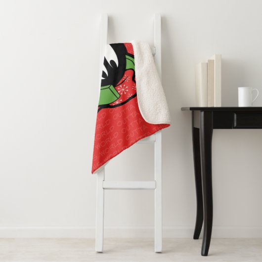 MARVIN MARTIAN™ "Outta This World" Holiday Sherpa Deken (In situ)