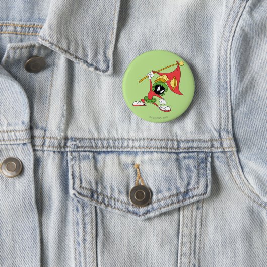 MARVIN THE MARTIAN™ Claousful Planet Ronde Button 5,7 Cm (In situ)