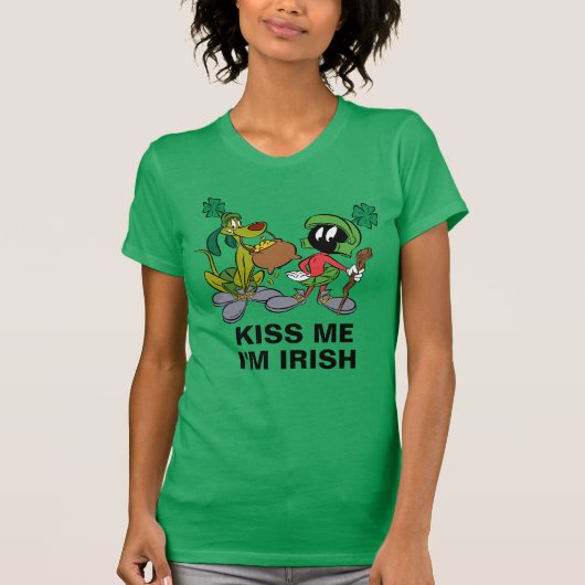 MARVIN THE MARTIAN™ met K-9 | St. Patrick's Day T-shirt (Voorkant)