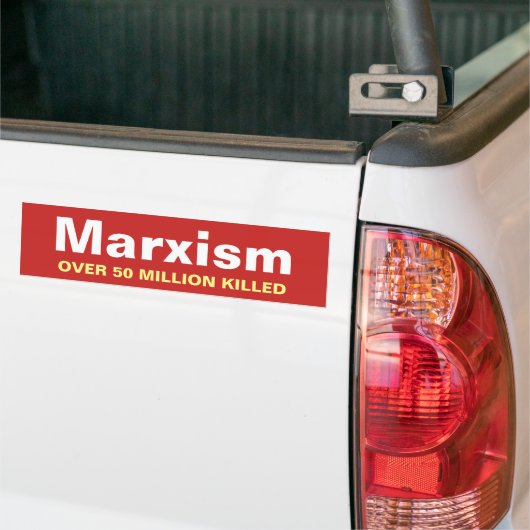 Marxisme Bumpersticker (Op Truck)
