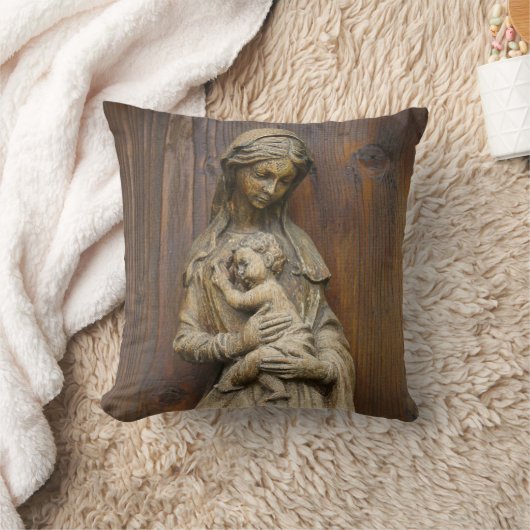 Mary and Baby Jesus Kussen (Deken)