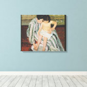 Mary Cassatt Child's Bath Painting Canvas Afdruk (Insitu (Houten vloer))