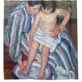 Mary Cassatt - Het bad van het kind / Het bad Douchegordijn (Voorkant)