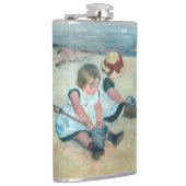 Mary Cassatt - Kinderen die op het strand spelen Heupfles (Rechts)