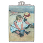 Mary Cassatt - Kinderen die op het strand spelen Heupfles (Achterkant)
